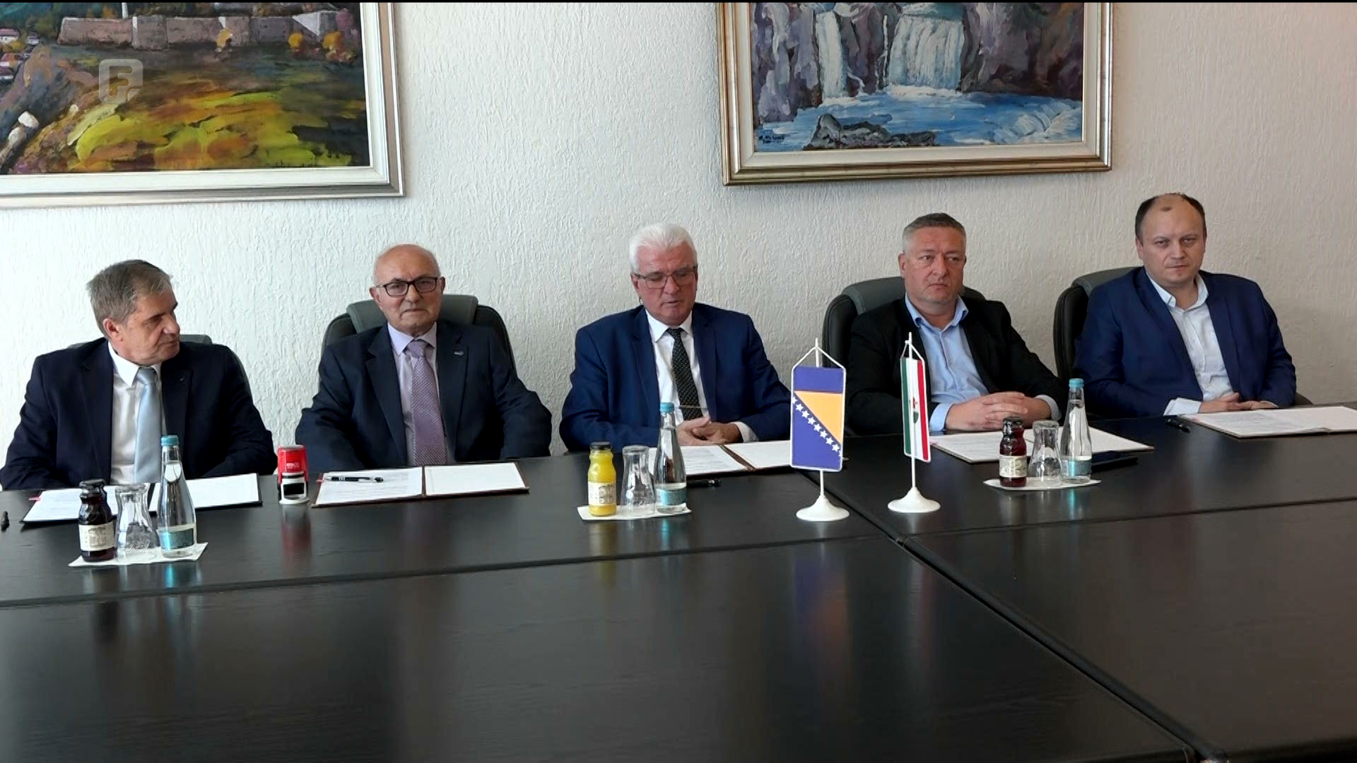 Suradnja Vlade SBK-a i Internacionalnog univerziteta u Travniku u domenu digitalnih tehnologija